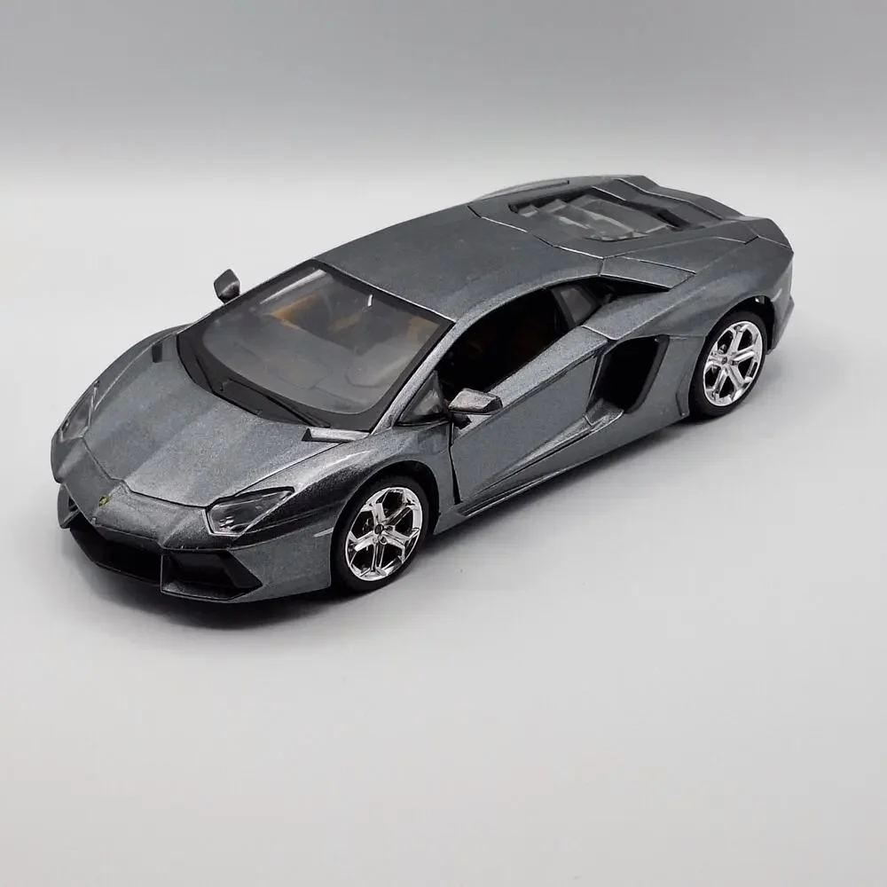 Maisto 1/24 Lamborghini Aventador LP700-4 Diecast Model Car Metallic Grey Loose